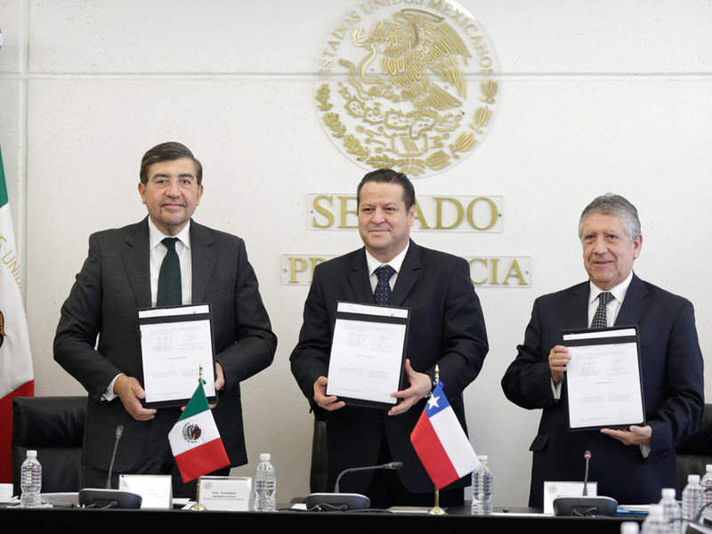 BCN firma convenio con el Instituto Belisario Domínguez del Senado de México