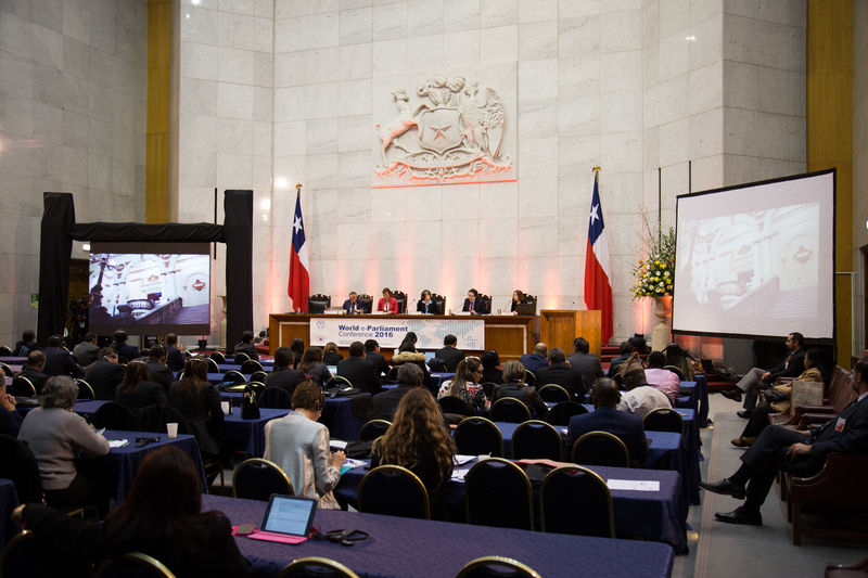 BCN presentó el sistema HL-LP en la Conferencia Mundial sobre el Parlamento Electrónico