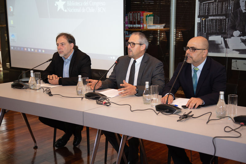 BCN realizó conversatorio Electromovilidad en Chile y los desafíos de la COP 25
